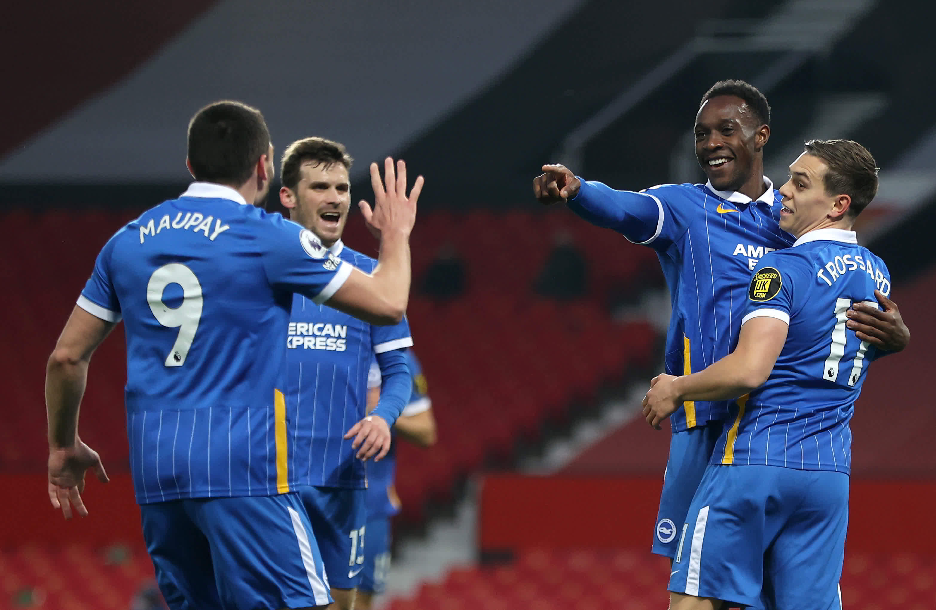 的新球衣成 的新球衣成