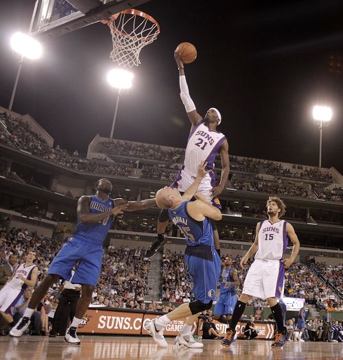 球中仍拥有 球中仍拥有